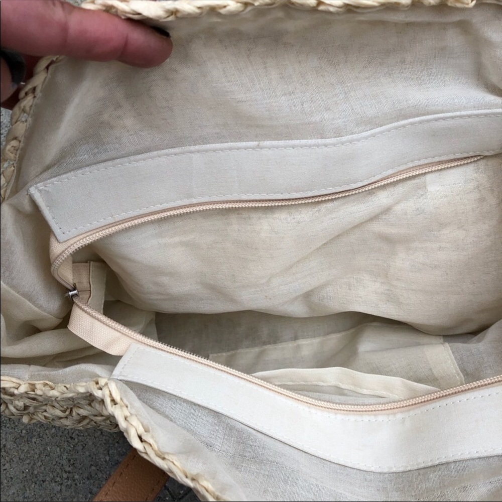 Circular Woven Bohemian bag/purse - Picture 3 of 5
